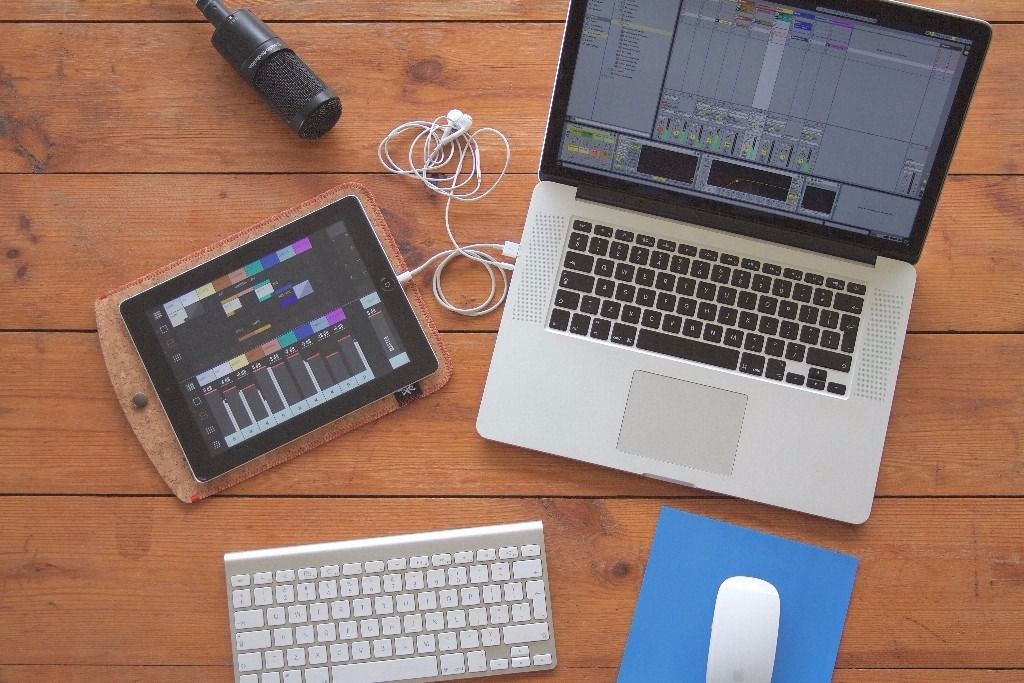 How to Become a Pro in Ableton Live With Online Resources